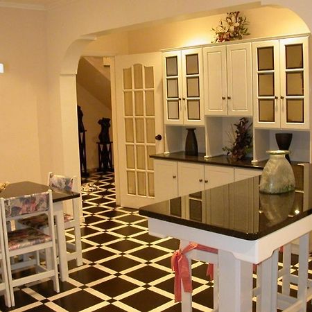 Hostel Moradia Familiar Novavista - T3 Madalena  Zewnętrze zdjęcie