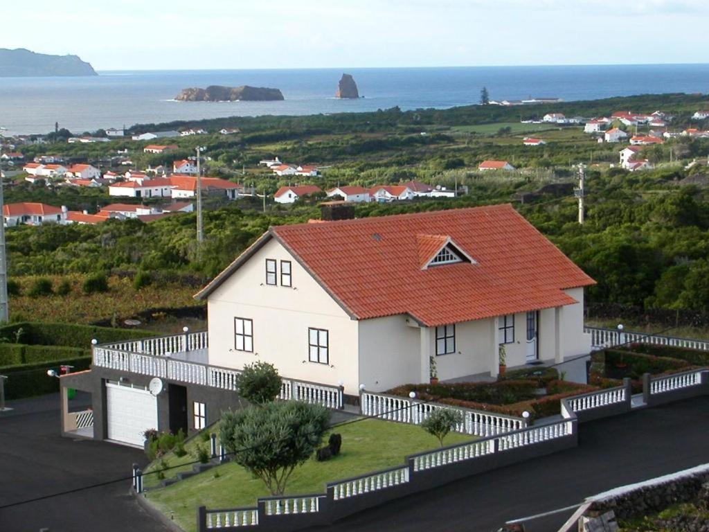 Hostel Moradia Familiar Novavista - T3 Madalena  Zewnętrze zdjęcie