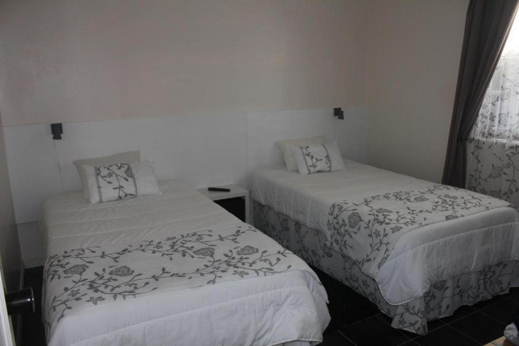 Hostel Moradia Familiar Novavista - T3 Madalena  Zewnętrze zdjęcie